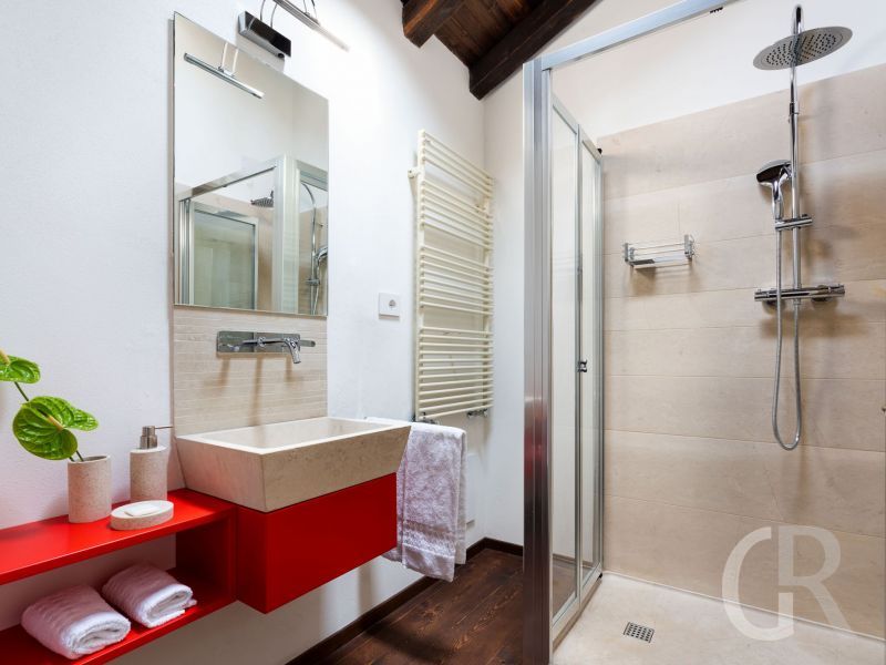 tenuta-contea-dusche.jpg