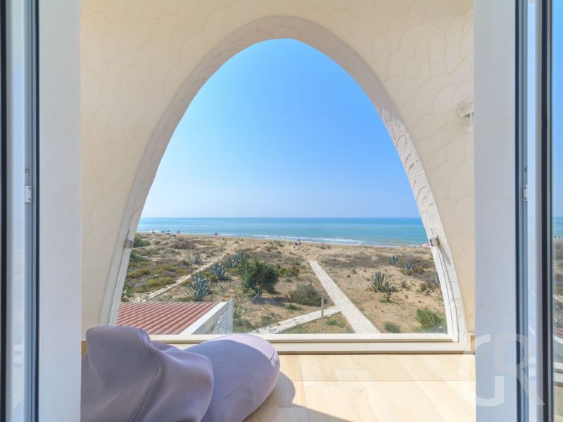 villa-amelia-blick-zum-meer.jpg