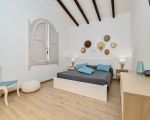 villa-amelia-schlafzimmer-mit-doppelbett.jpg