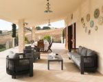 villa-anthea-terrasse-mit-sitzgruppe.jpg