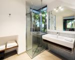 villa-buena-vista-bad-mit-waschbecken.jpg