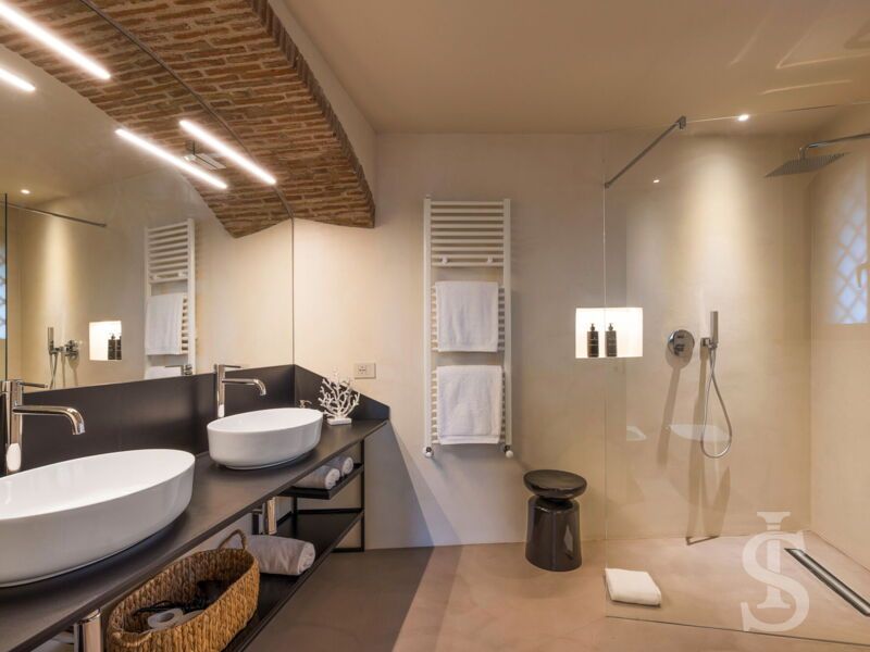 villa-continella-beispiel-badezimmer.jpg