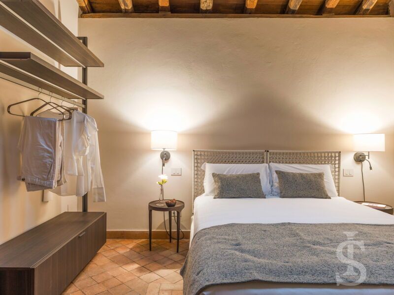 villa-continella-schlafzimmer-doppelbett-erster-stock.jpg