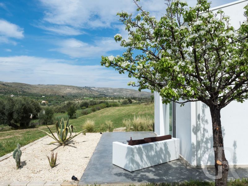 villa-contrada-garten.jpg
