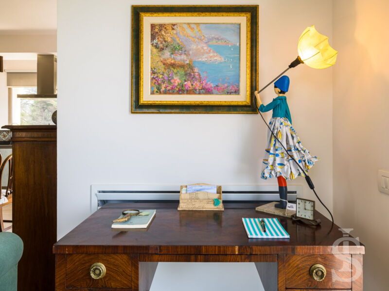 villa-dafne-schreibtisch.jpg