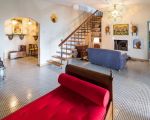 villa-la-boheme-treppenaufgang.jpg