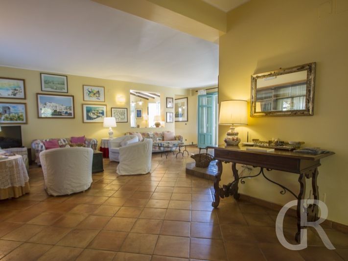 villa-laura-gemuetliches-wohnzimmer.jpg
