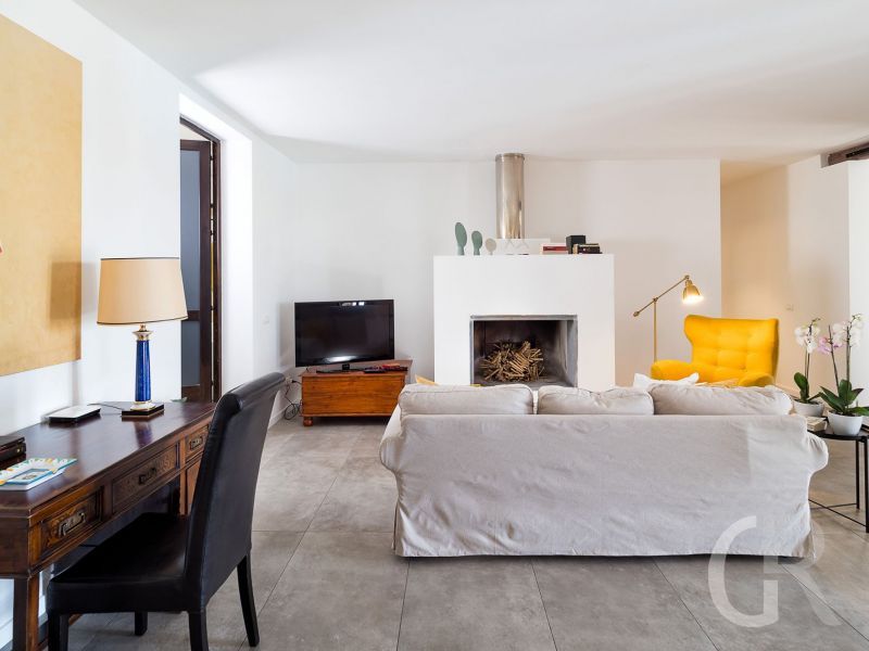 villa-mara-wohnzimmer.jpg