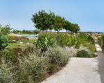 villa-meravilla-aussenanlage-mit-garten.jpg