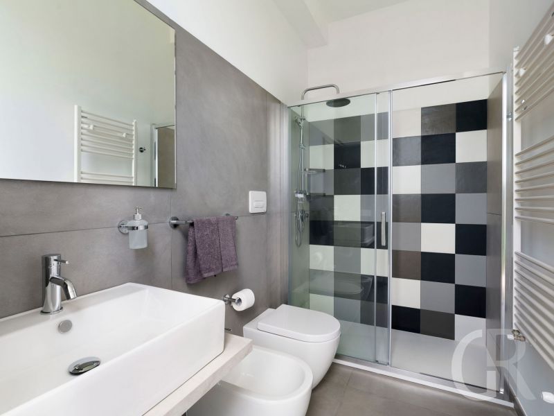 villa-mia-bad-mit-dusche.jpg