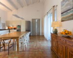 villa-pigna-blue-wohnraum-mit-esstisch.jpg