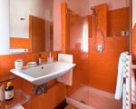 villa-saracina-badezimmer.jpg