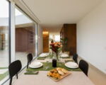 villa-trifilla-speisezimmer-seitliche-ansicht.jpg