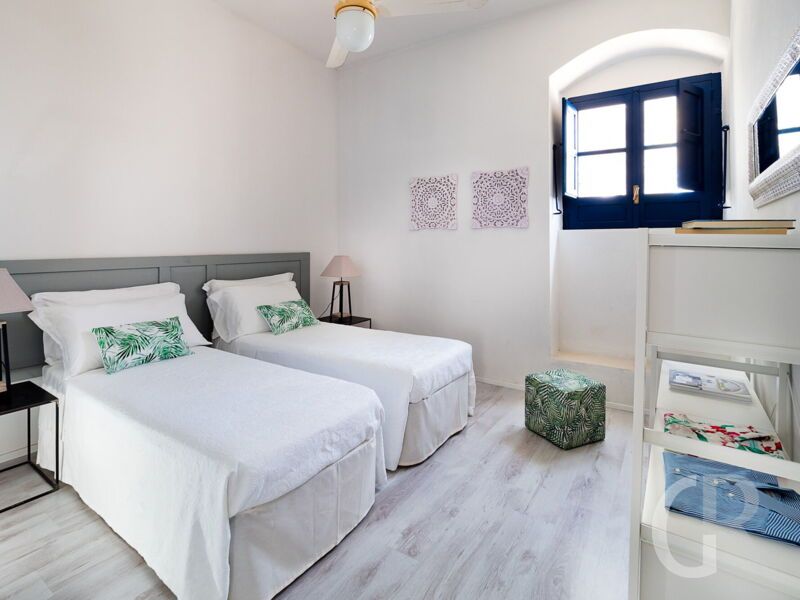 baia-del-mar-grosses-schlafzimmer.jpg