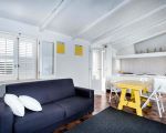 casa-bianca-sofa.jpg