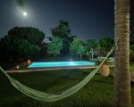 casa-limoni-pool-am-abend.jpg