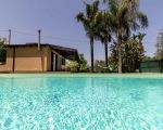 casa-limoni-pool-und-haus.jpg