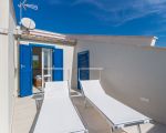 ferienhaus-clotilde-terrasse-im-obergeschoss.jpg