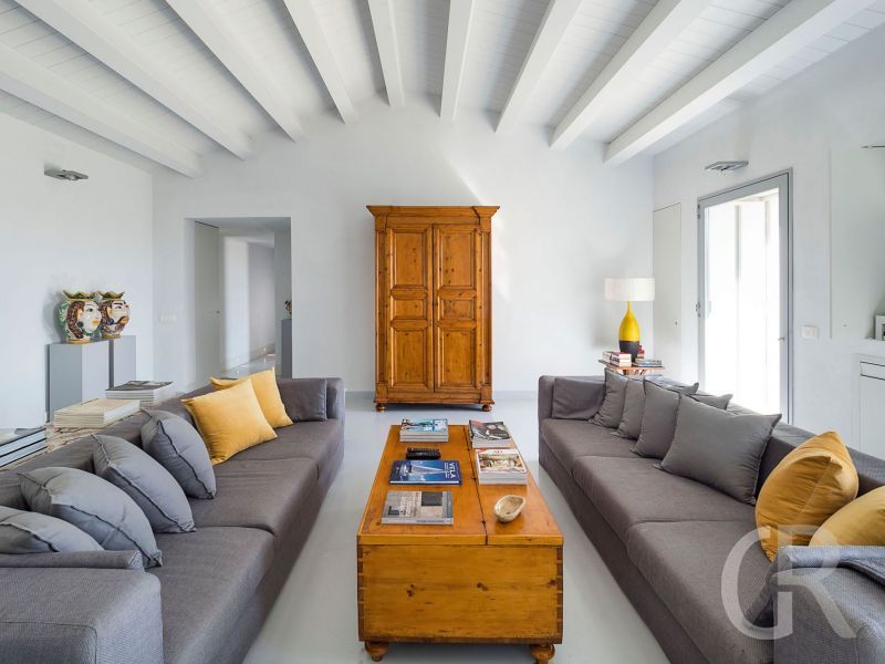 ferienhaus-hybla-wohnzimmer.jpg