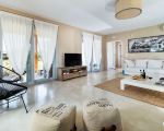ferienvilla-grosses-wohnzimmer.jpg