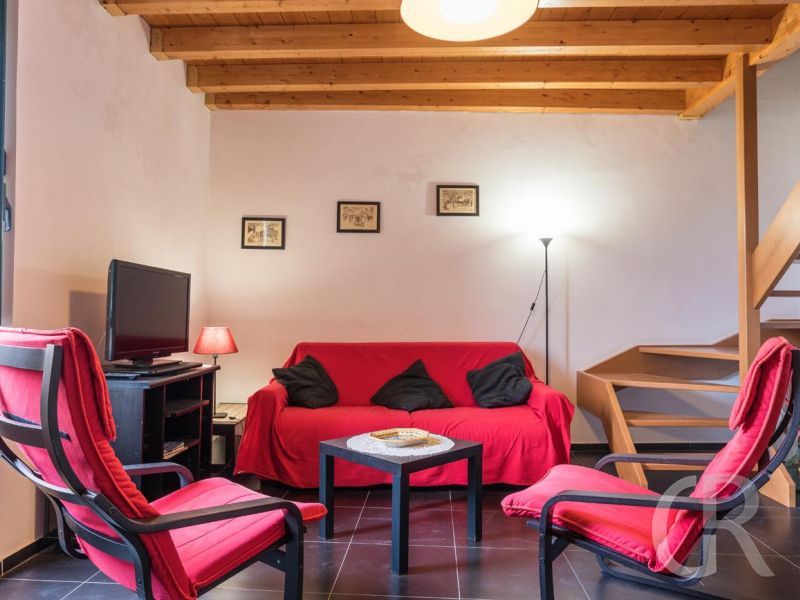 ferienwohnung-agamennone-sitzgruppe.jpg