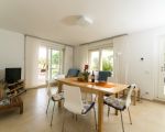 ferienwohnung-antonella-helle-kueche-mit-essplatz.JPG
