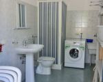ferienwohnung-euthalia-bad-waschmschine.jpg