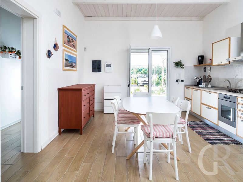 ferienwohnung-morgana-moderne-kueche.jpg