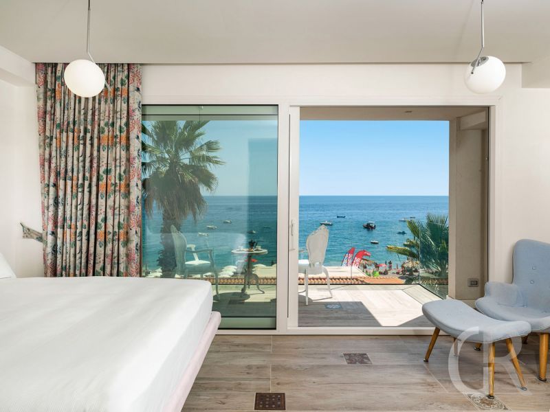ferienwohnung-peppina-schlafzimmer-mit-terrasse.jpg