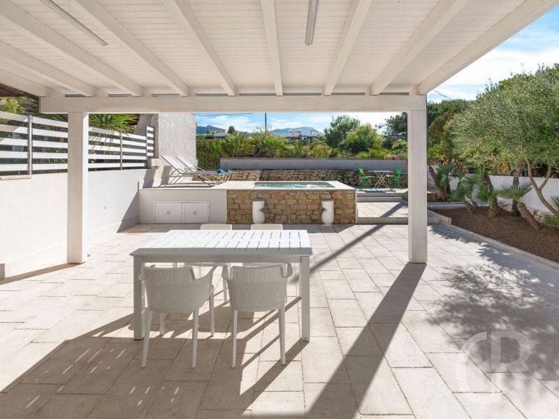 ferienwohnung-siesta-sonnige-terrasse.jpg