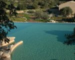 ferienwohnungen-donnafugata-schwimmbad-und-garten.JPG