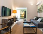 villa-agnese-tv-zimmer.jpg