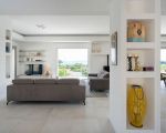 villa-anna-grosser-wohnbereich-mikt-sofa.jpg