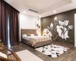 villa-artemare-grosses-braun-weisses-schlafzimmer.jpg