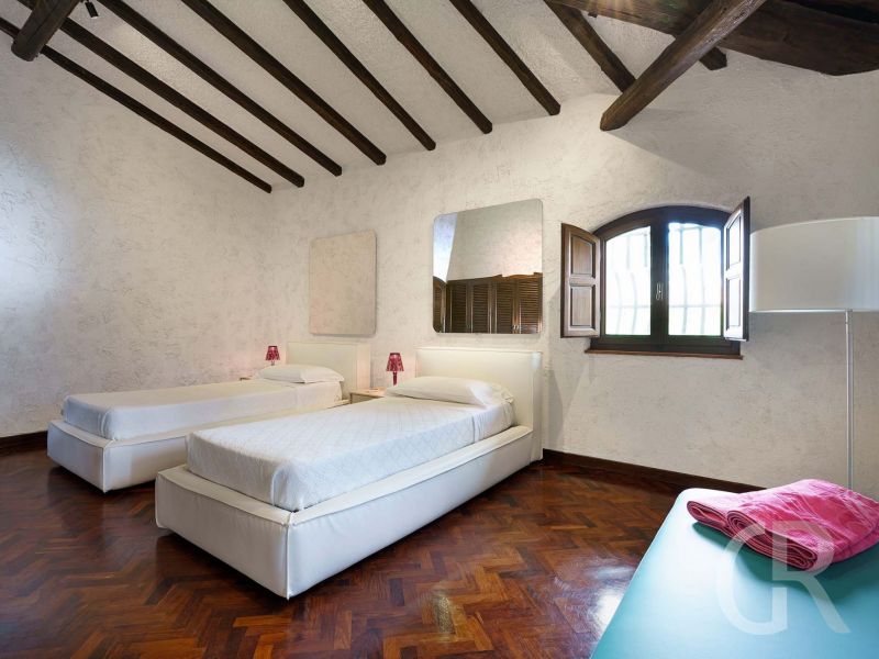 villa-blue-moon-schlafzimmer-mit-zwei-einzelbetten.jpg