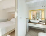 villa-blumarine-schlafzimmer-und-bad.jpg