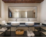 villa-continella-badezimmer-waschbecken.jpg