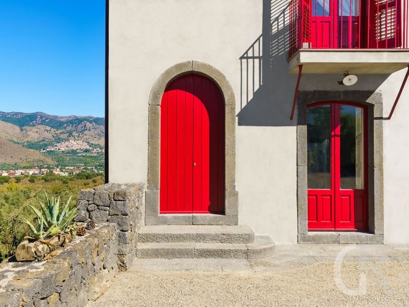 villa-etna-retreat-zugang.jpg