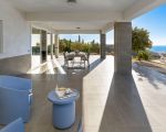 villa-giglio-di-mare-terrasse-mit-gartenmoebeln.jpg