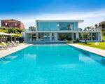 villa-greta-riesengrosser-pool.jpg