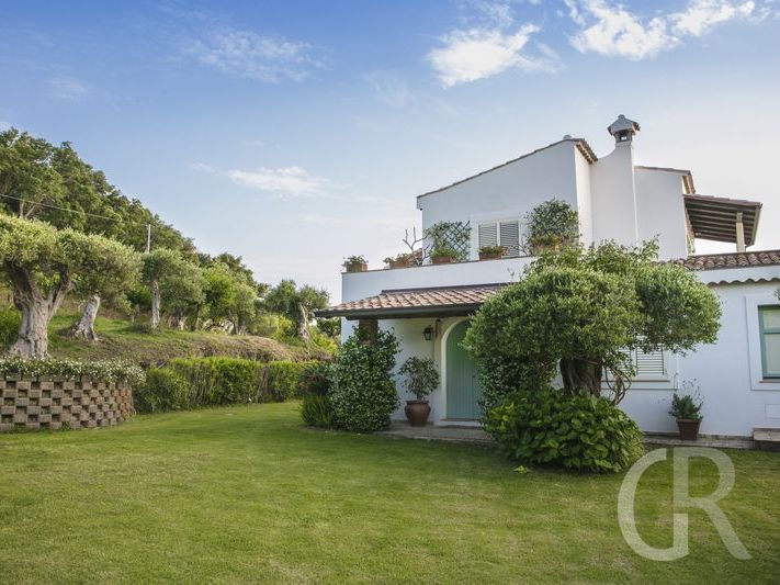 villa-laura-eingang-des-ferienhauses.jpg