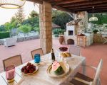 villa-maddalena-grill-und-grosser-essplatz.jpg