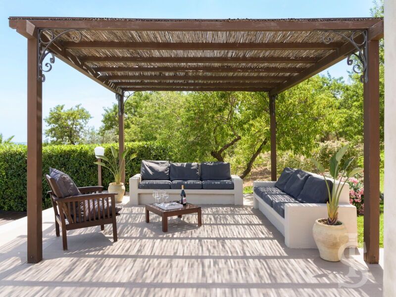 villa-mara-pergola.jpg