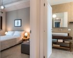 villa-paolina-badezimmer-und-schlafraum.jpg
