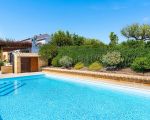 villa-pigna-blue-grosses-schwimmbad.jpg