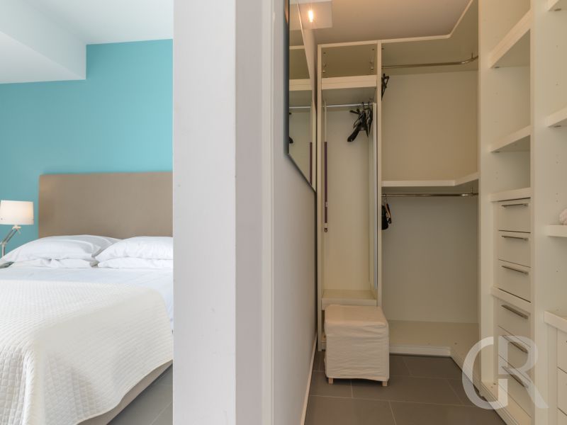 villa-venere-schlafzimmer-und-schrank.jpg