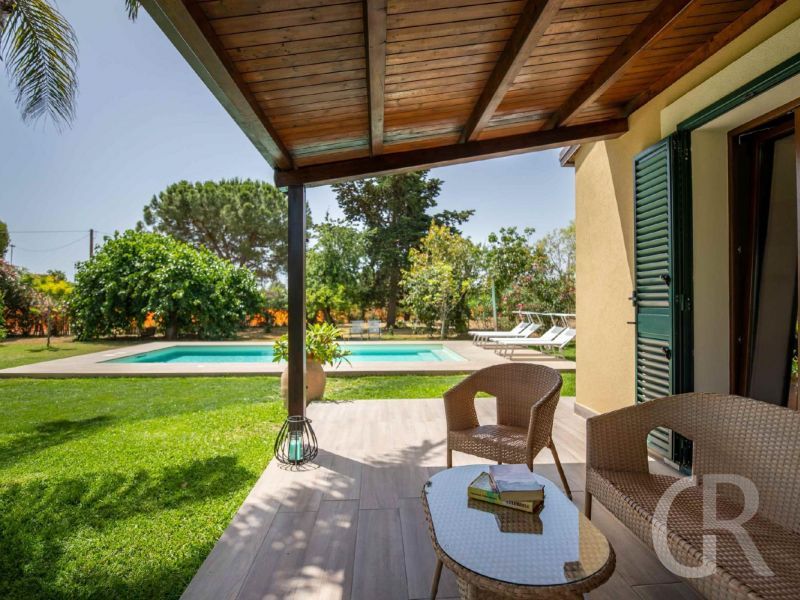 casa-limoni-ueberdachte-terrasse.jpg