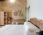 casa-ninetta-doppelbett-im-schlafbereich.jpg