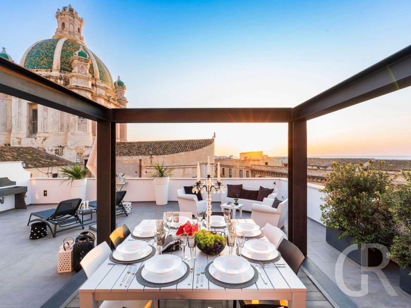 ferienwohnung-dimora-blick-auf-den-dom-von-der-terrasse.jpg