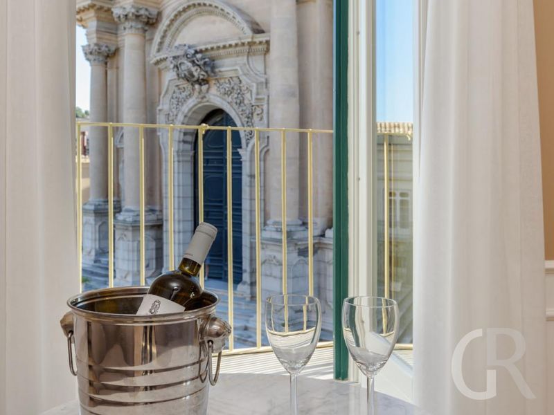 ferienwohnung-enea-blick-auf-den-dom.jpg